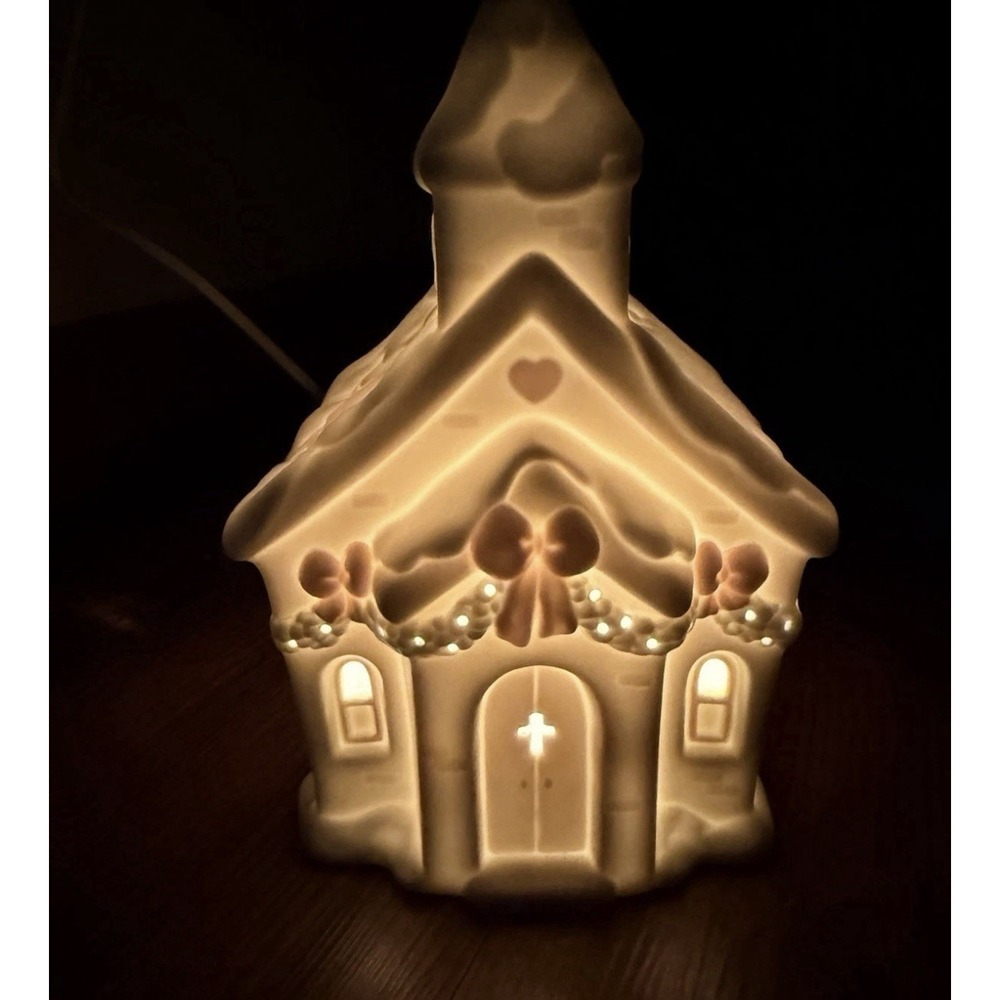 Enesco Precious Moments Sugar Town Chapel Nightlight In New In Box 1992